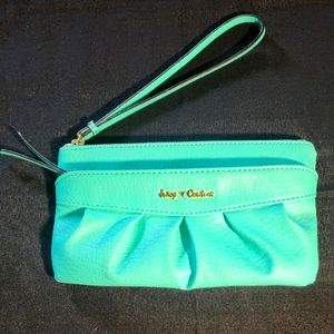 Juicy Couture wristlet